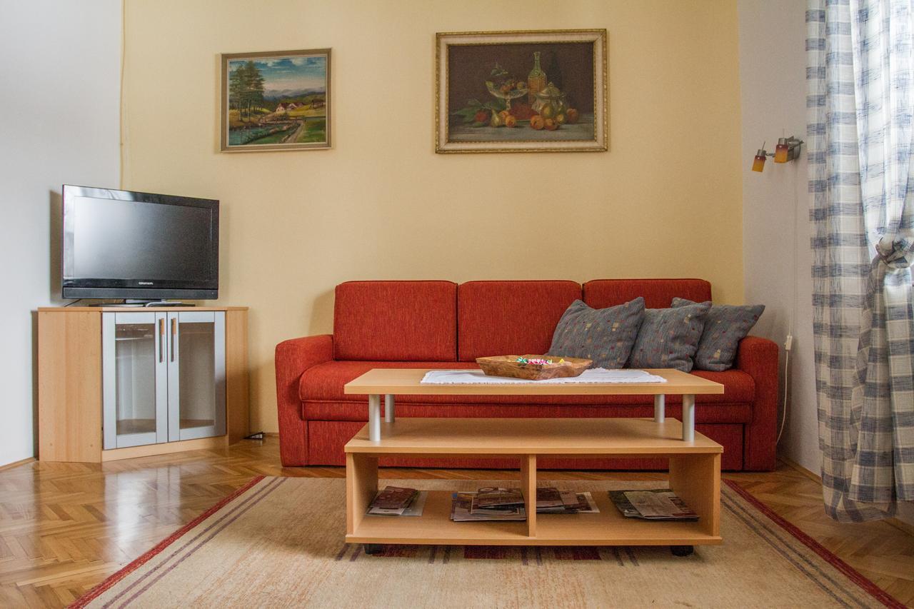 Apartment & Rooms Grmek Postojna Zewnętrze zdjęcie